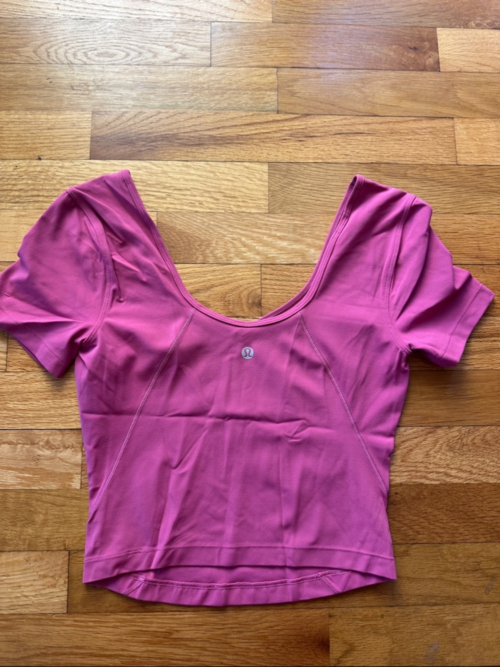 lululemon athletica Rose Pink Scoop-Neck Short Sleeve Crop Top